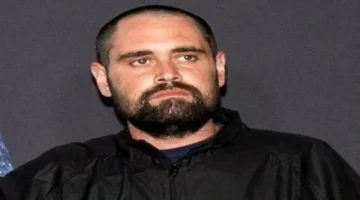 تفاصيل أول جلسة محاكمة نجل روب راينر بتهمة طعن والديه حتى الموت